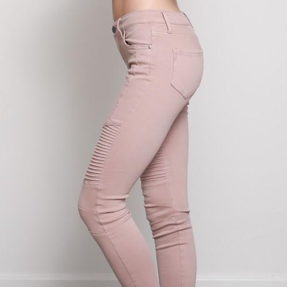 Pink Motto Pants - Picture 1 of 3